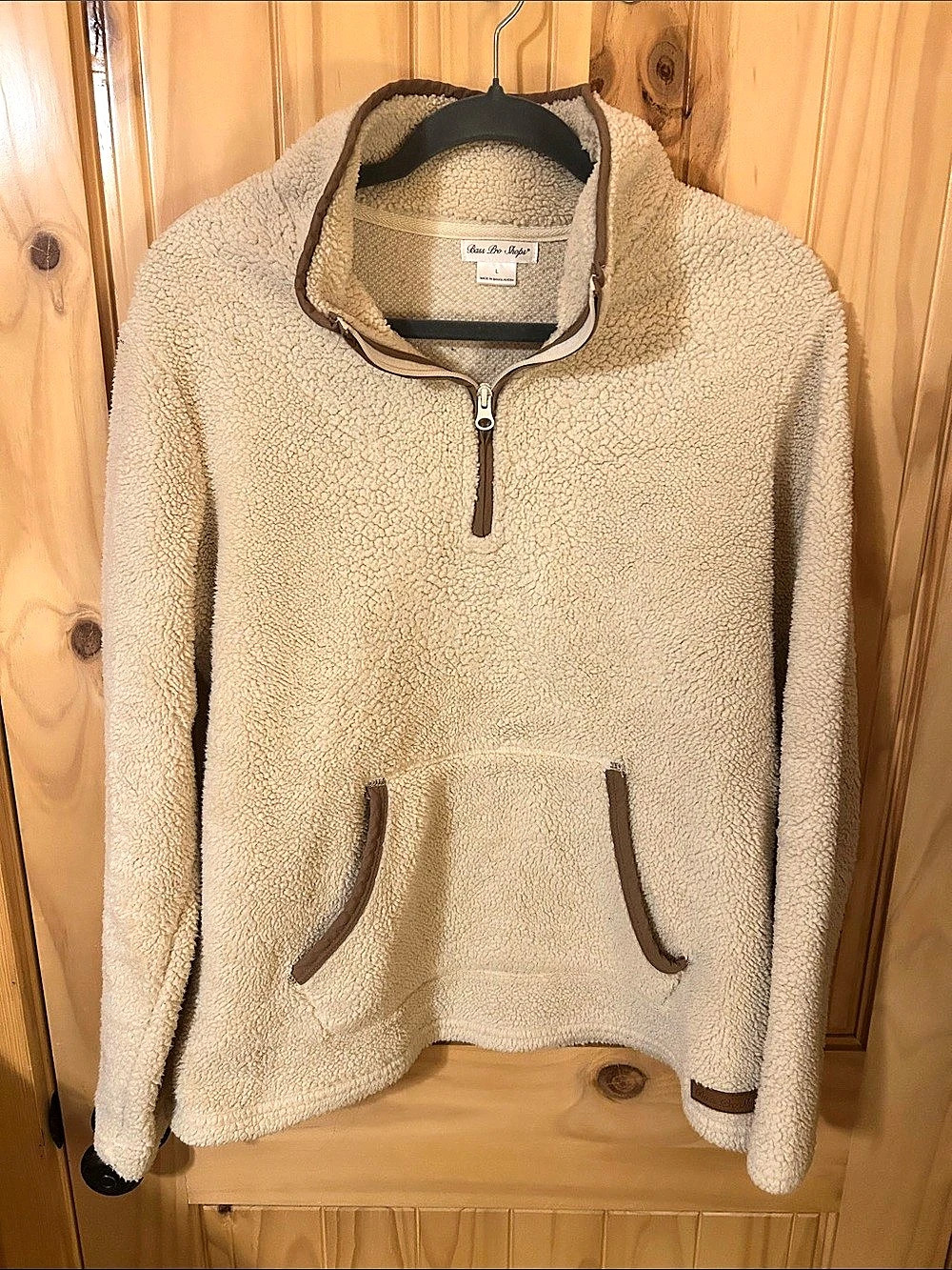 Bass Pro Shops Sherpa Quarter-Zip Pullover in Brown Like New